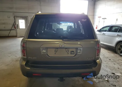 2008 Honda Pilot Exl z USA, uszkodzony, nr VIN 5FNYF18748B017809